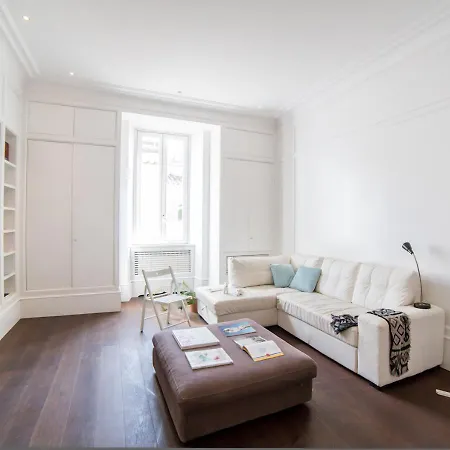 Rent In - Maggiore Apartment